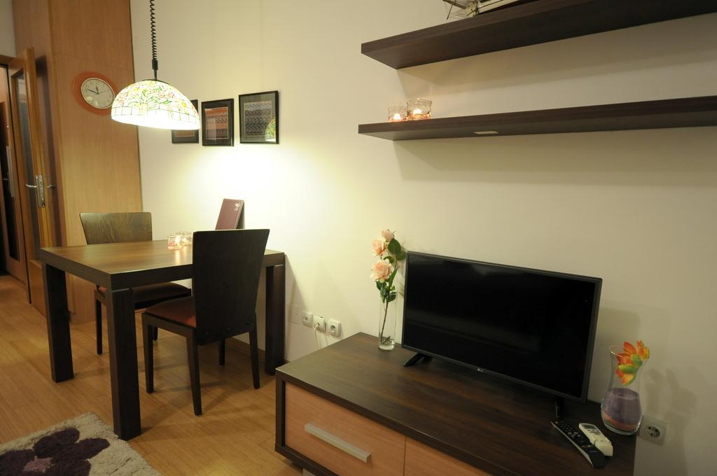 Iwa Centar Apartments & Wellness วรินรัชกา บานยา ภายนอก รูปภาพ